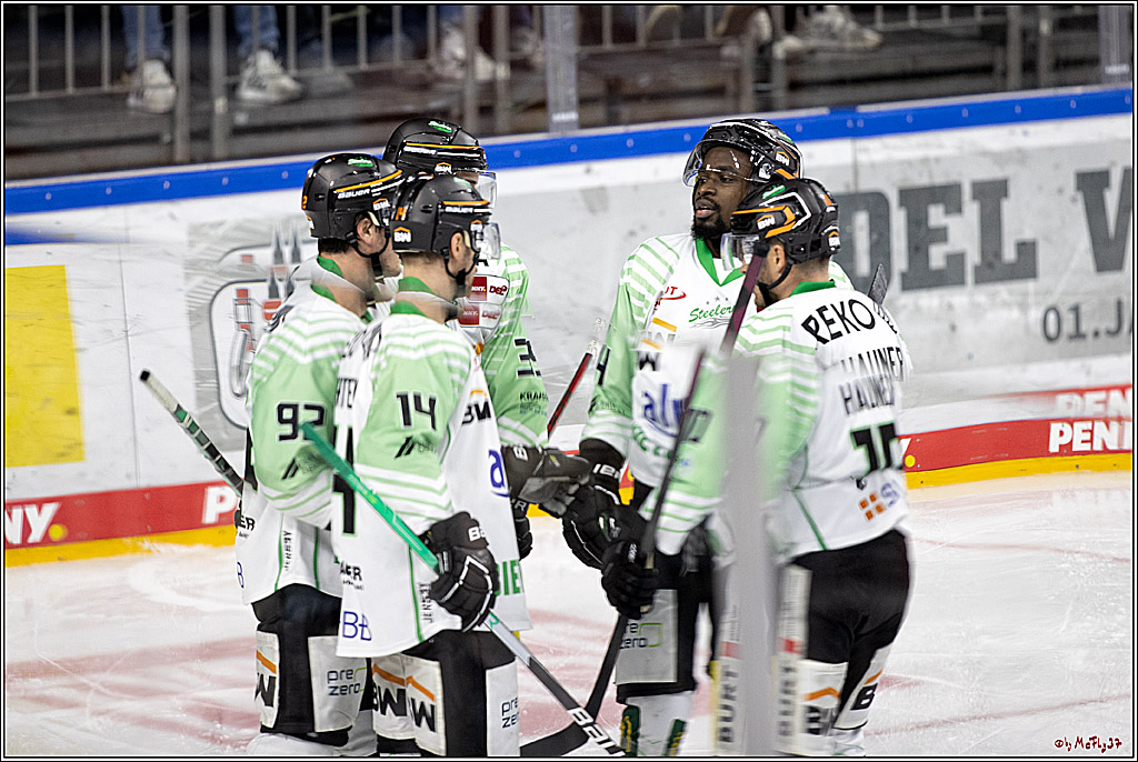 PENNY DEL;  Koelner Haie - Bietigheim Steelers; Koeln, 19.11.2021